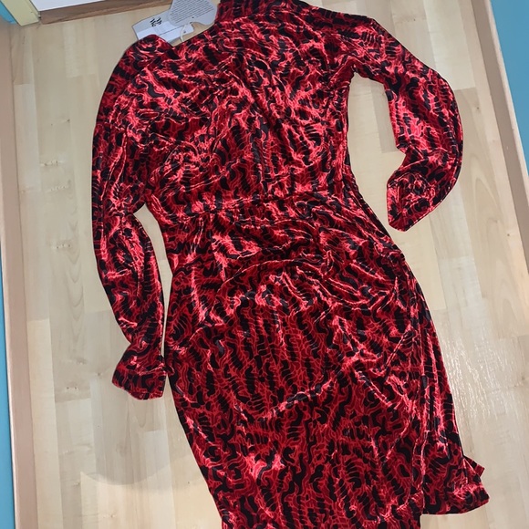 VIVIENNE WESTWOOD Wilma Velvet Midi Dress - Picture 7 of 14